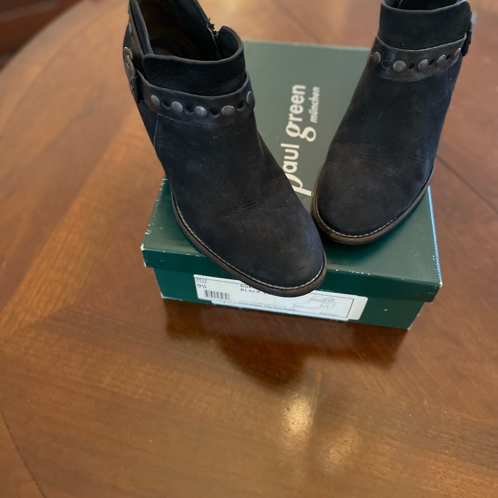 Paul Green of Munich Booties Women’s Sz 9.5